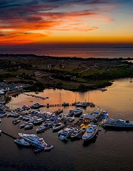 Champlin's Resort & Marina